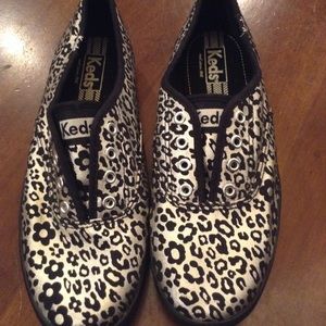 Animal print Keds
